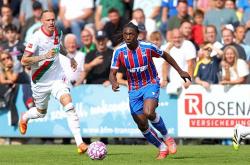 埃泽去留成疑，水晶宫主教练拒做任何承诺，阿森納(nà)热刺双雄競(jìng)逐