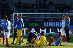 帕德博恩(ēn)連(lián)续失利，荷尔斯泰因基(jī)尔友谊赛客(kè)场表现出色