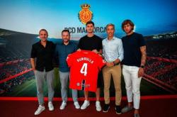 官方：罗马外租庫(kù)姆布拉到马洛卡，买断费600萬(wàn)欧固定+200萬(wàn)浮动