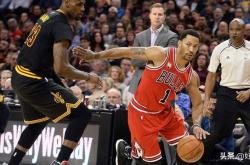 惺惺相惜，湖人队勒布朗·詹姆斯回应德里克·罗斯球衣退役