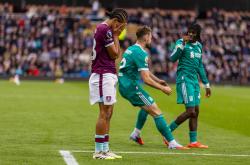 （体育）足球——英超：利物(wù)浦胜伯(bó)恩利