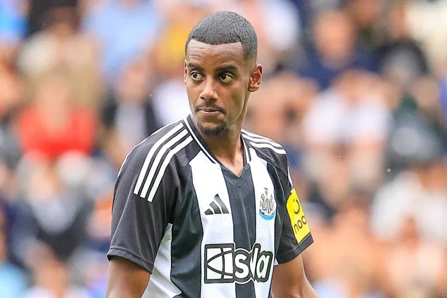 利物浦正式警告伊萨克,堵死转会利物浦大门,英超揭幕战无法参赛