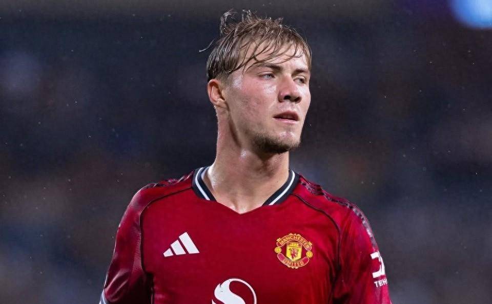 3000万英镑!曼联或卖霍伊伦德,AC米兰4000万买断助其重生?