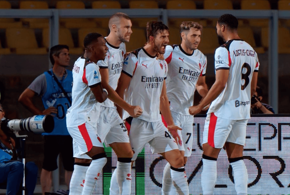 足坛激情一夜,C罗点射破门,米兰征服客场,瓦伦西亚3球横扫