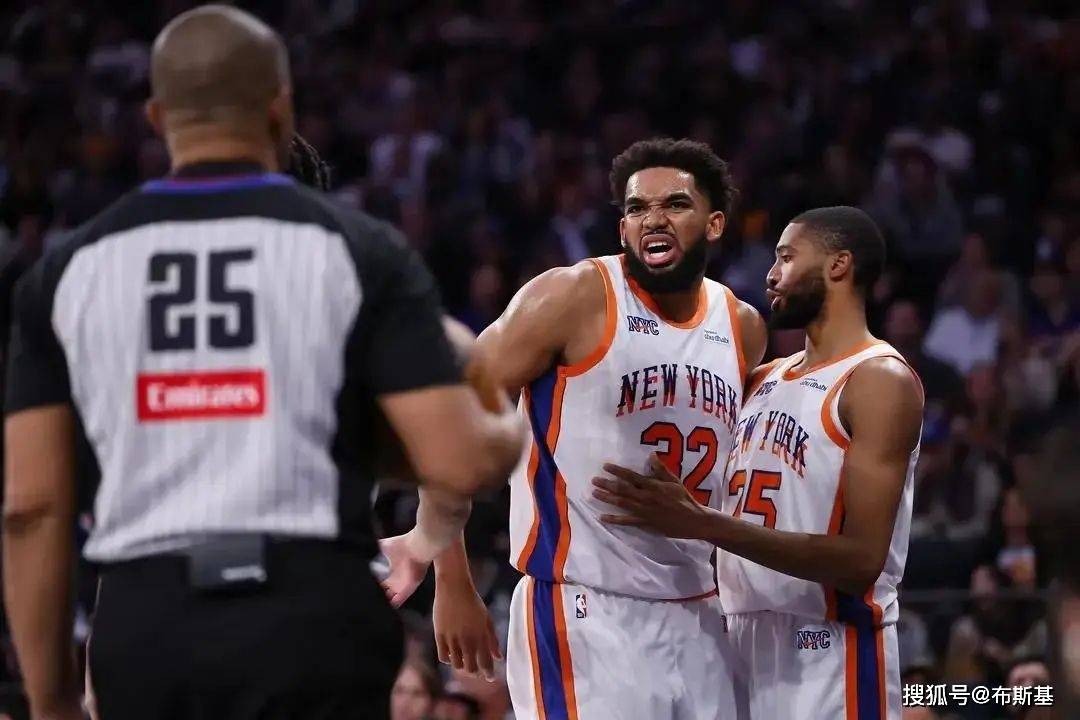 32号之前森林狼中锋,唐斯把明尼苏达当成了家,卡尔的狼队前半生