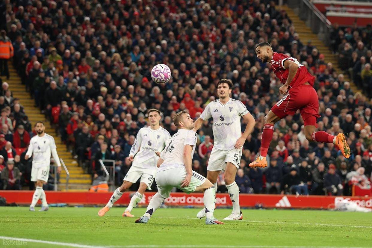 欧冠：利物浦内忧外患，法兰克福能否走出低谷？法兰克福对阵利物浦