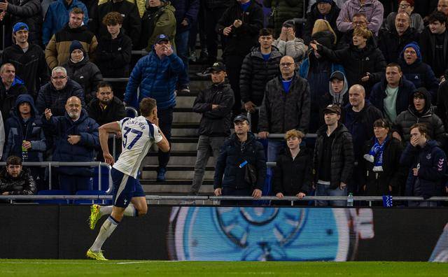 英超｜热刺胜埃弗顿